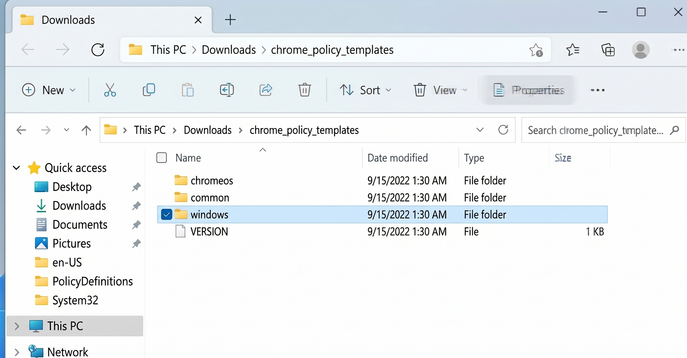 Windows File Explorer showing the chrome_policy_templates folder with the windows subfolder selected